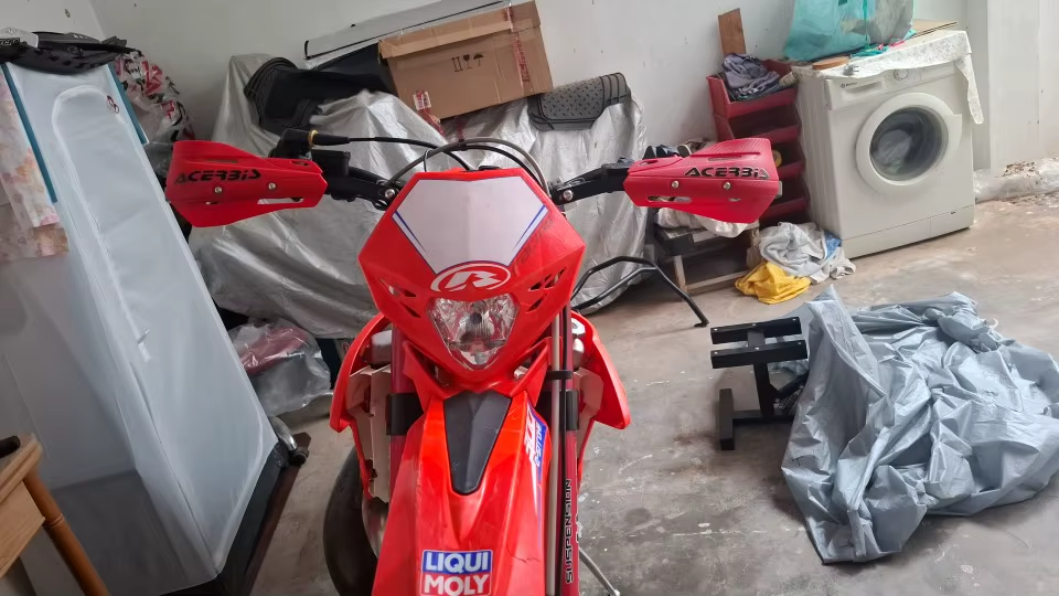 Red Handlebar Bar Guards Motocross Enduro - Mount Kit Honda etc Hand Guard