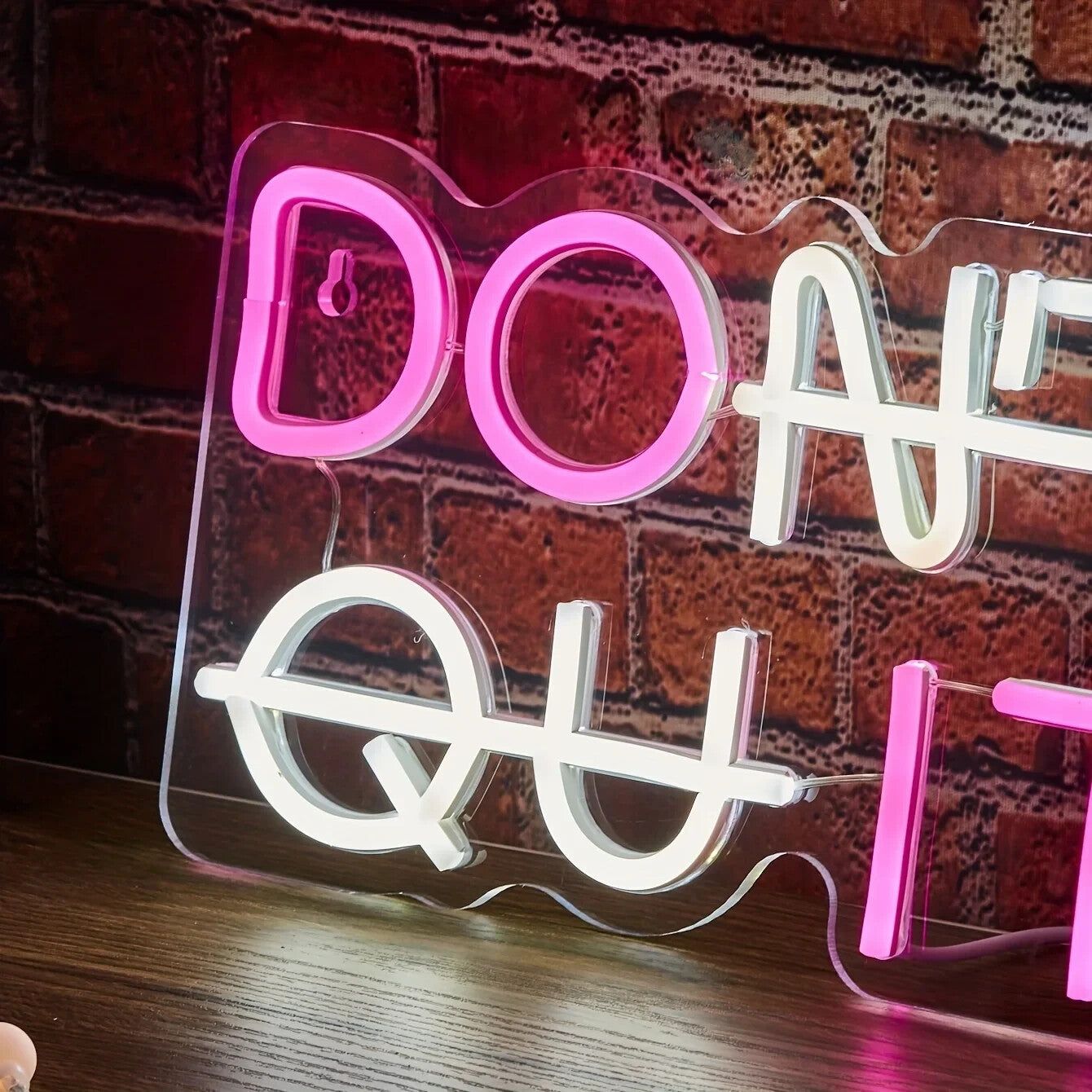 Do It / Don't Quit Neon Sign - LED Light – Inspirational GYM Motivational Hustle
