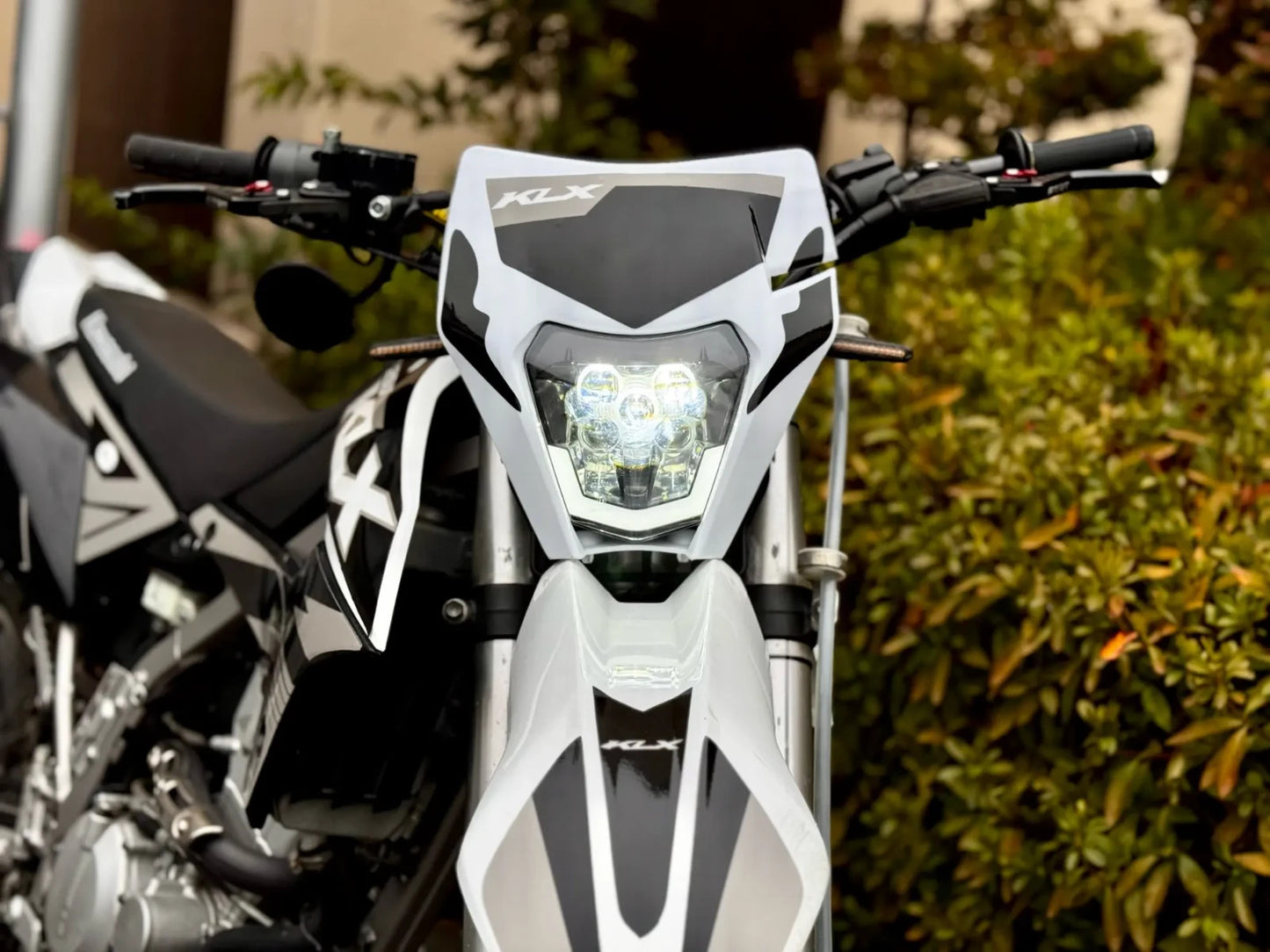 Universal Supermoto LED Headlight - For Kawasaki KTM Yamaha WHITE Motorcycle etc