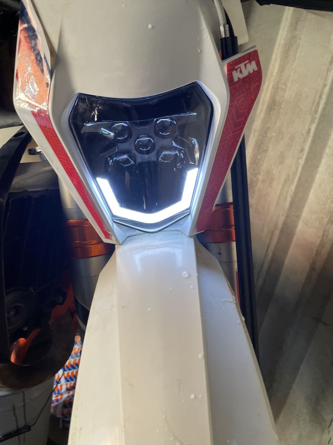 Universal Supermoto LED Headlight - For Kawasaki KTM Yamaha WHITE Motorcycle etc