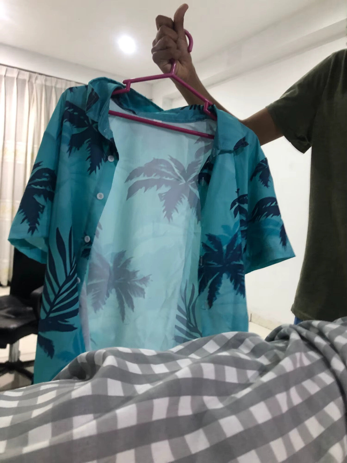 Retro inspired 80s themed Hawaiian shirt Blue - tropical Hawaii Mens Fancy Dress