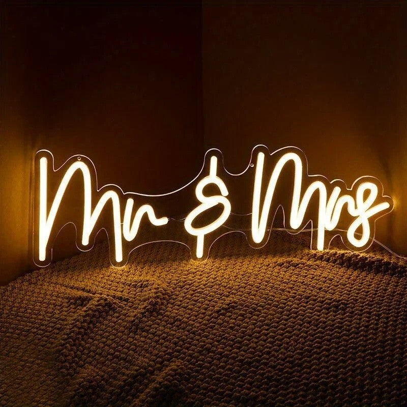 Mrs & Mrs Neon Sign - Warm White LED Light - Wall Decor Wedding Bride Hen Party